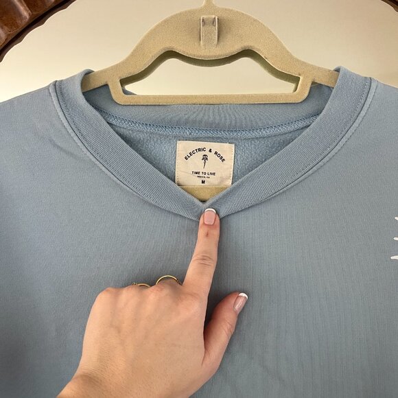 Electric and Rose 'Be Kind' Sweatset - Picture 9 of 10